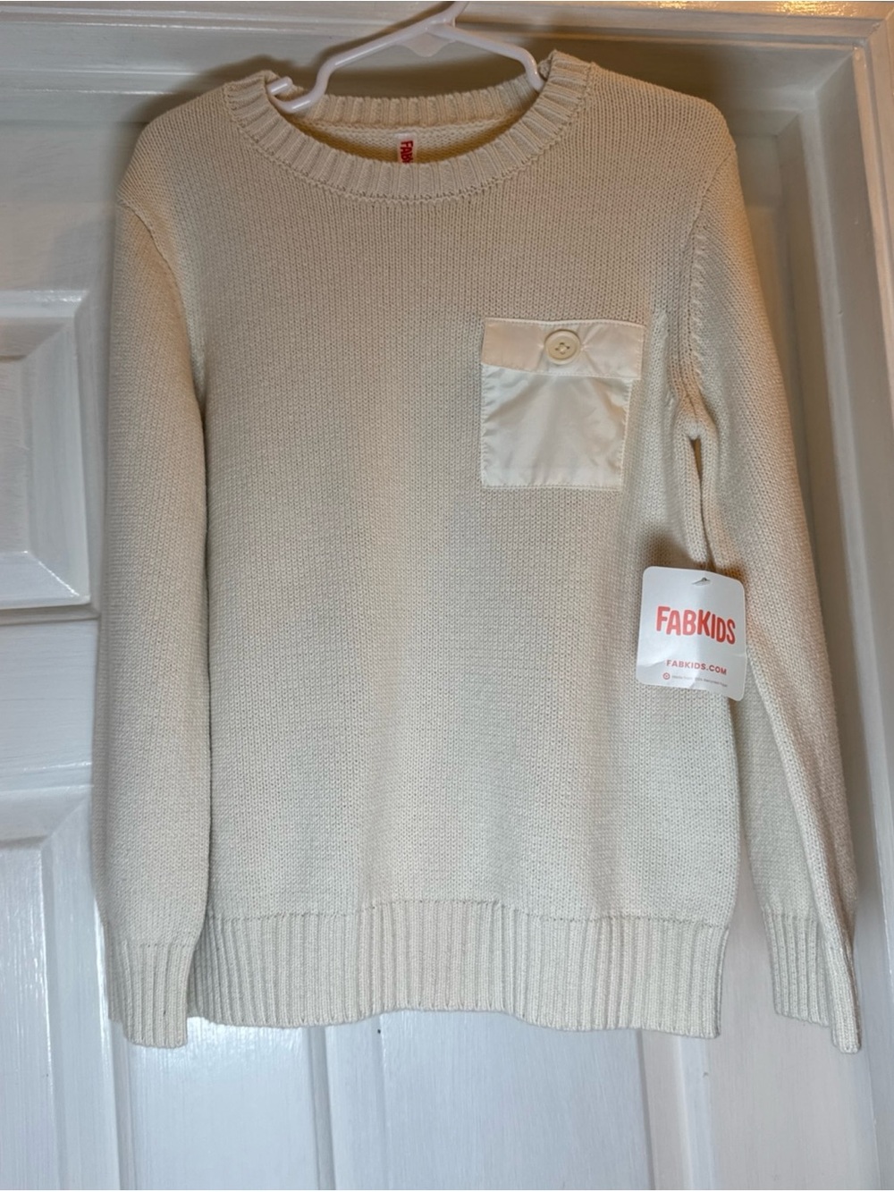 Fabkids Cream Knit Pullover Left Chest Button Pocket Youth Size 6-7 NWT